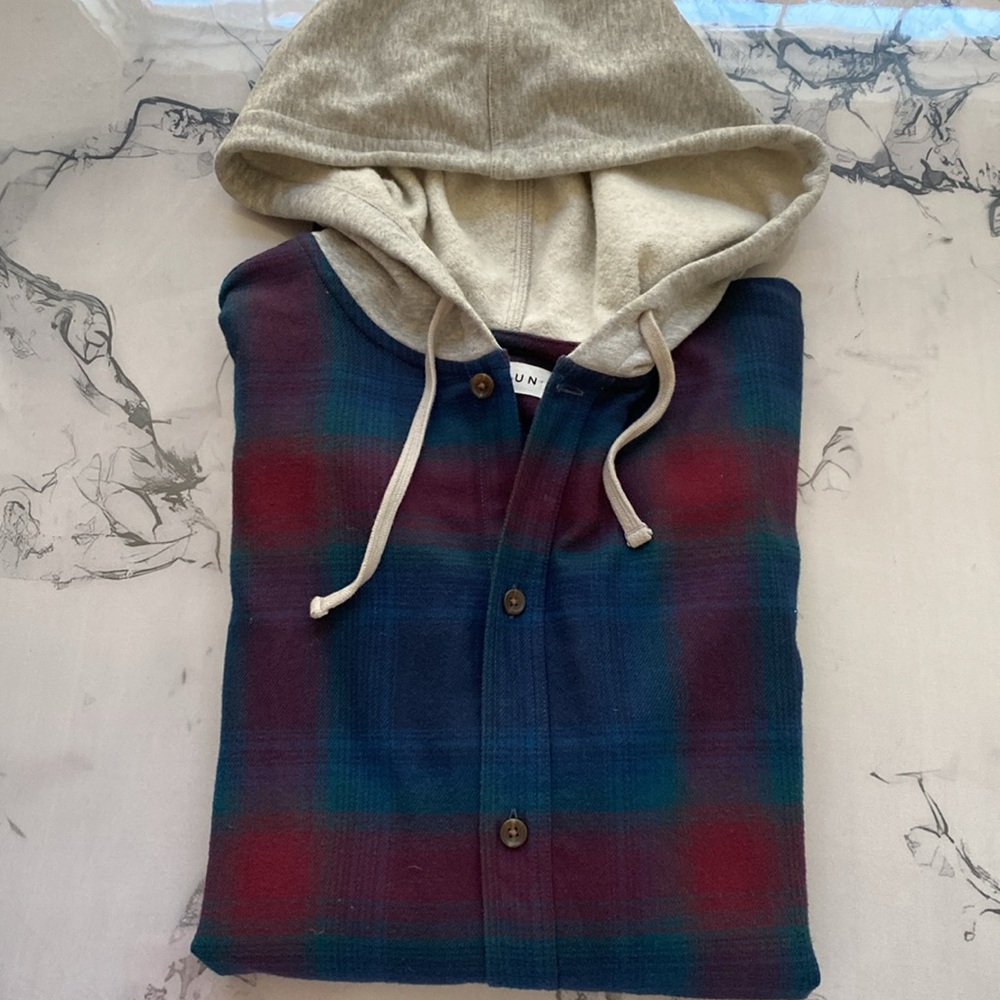 PacSun  Plaid Hooded shirt  men medium